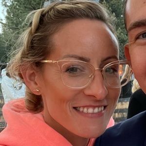 Meet your Posher, Justine